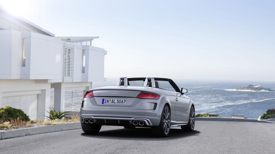  Audi TTS Roadster (8S) 2018 года  (WW) (фото 11 из 14)